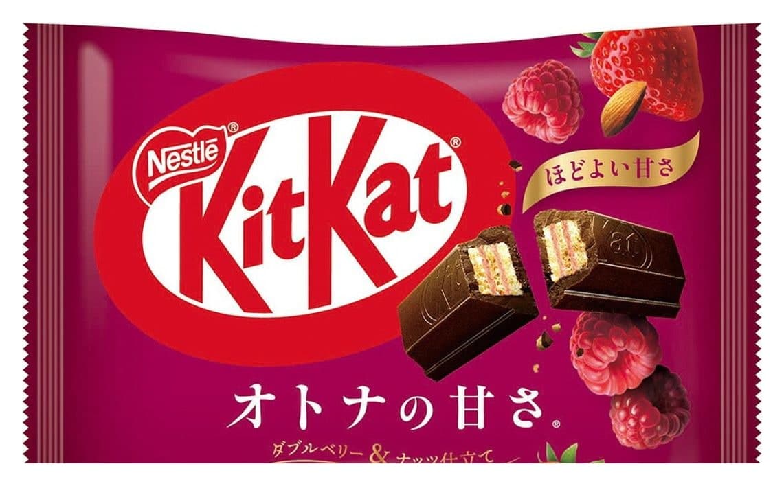 Bánh xốp sô-cô-la Nestle KitKat Otona Double Berry & Nuts